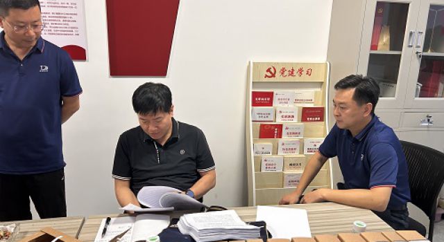 河南省交通建設技術中心對安鶴高速安陽至鶴壁段進行半年質量安全檢測檢查